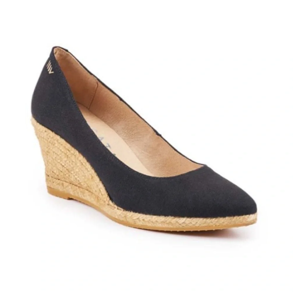 Black Espadrille Wedge Pumps - Women's Classic Style